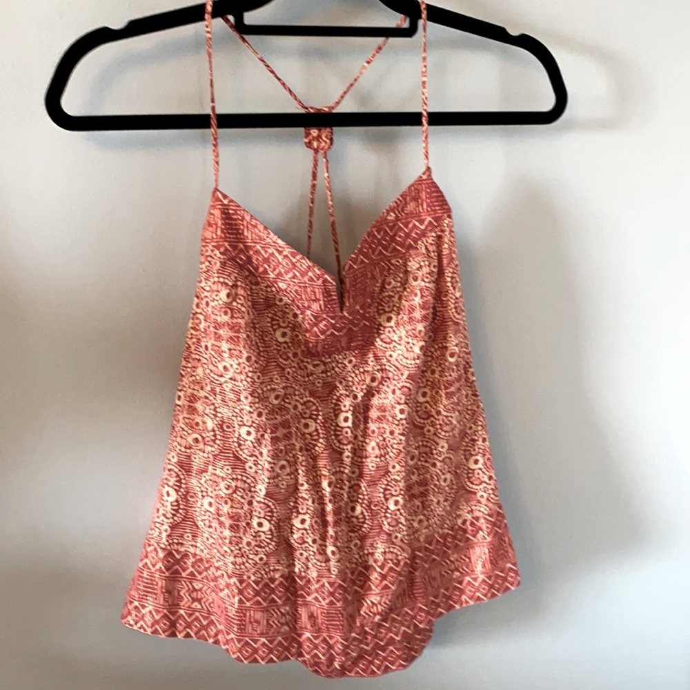 Worn once BCBG MAXAZRIA Red and gold top